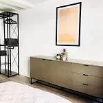 Stader Mit Terrasse